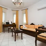 Hotell Asteras Paradise 4*