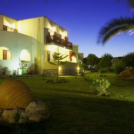 Asteras Paradise Hotell 4*