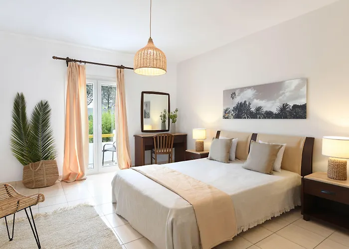 Asteras Paradise Hotell 4*