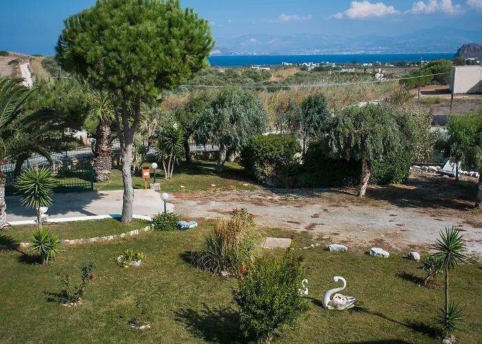 Asteras Paradise Hotell 4*