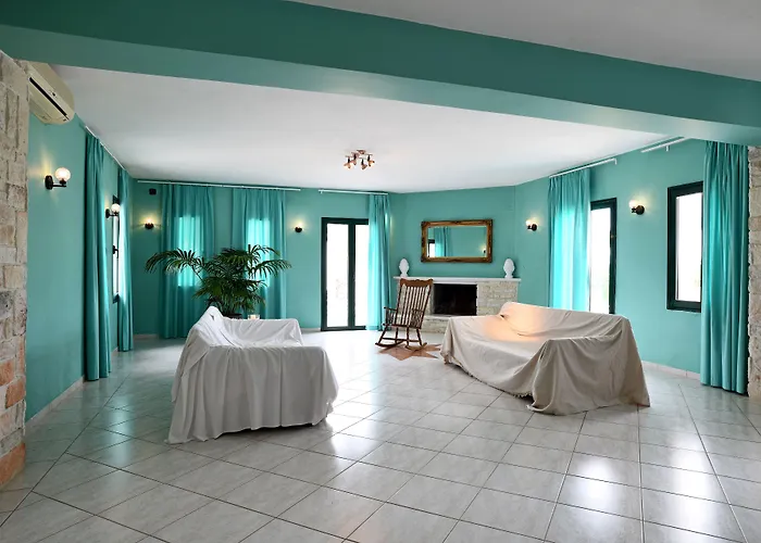 Hotell Asteras Paradise 4*